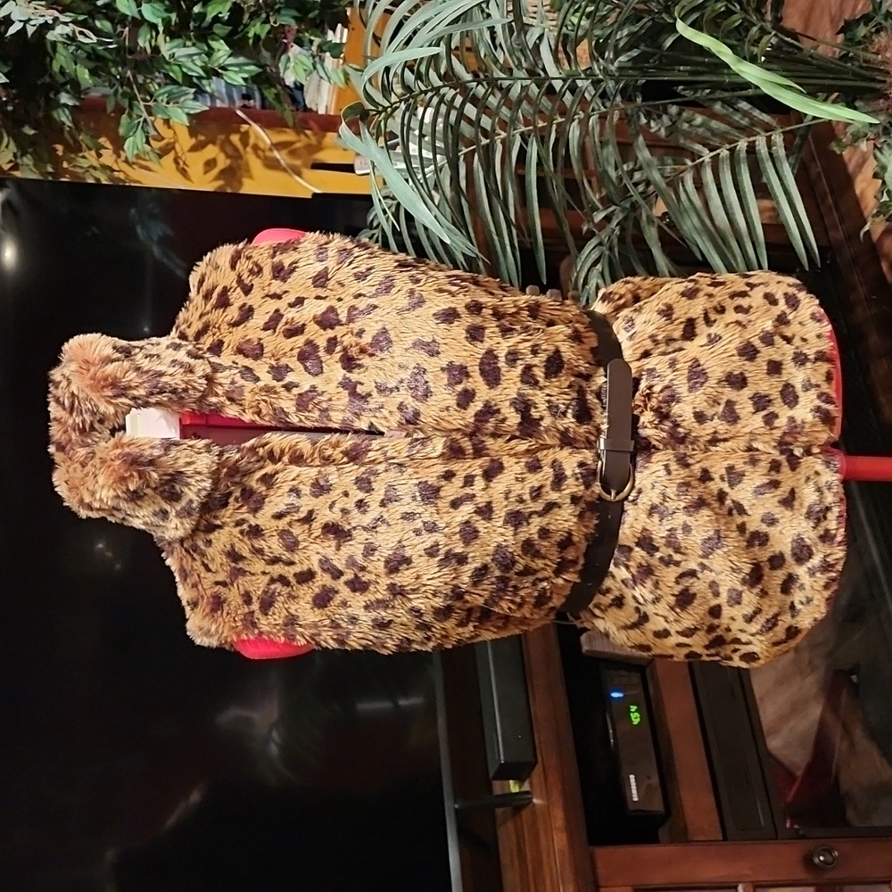 Cheetah faux fur vest